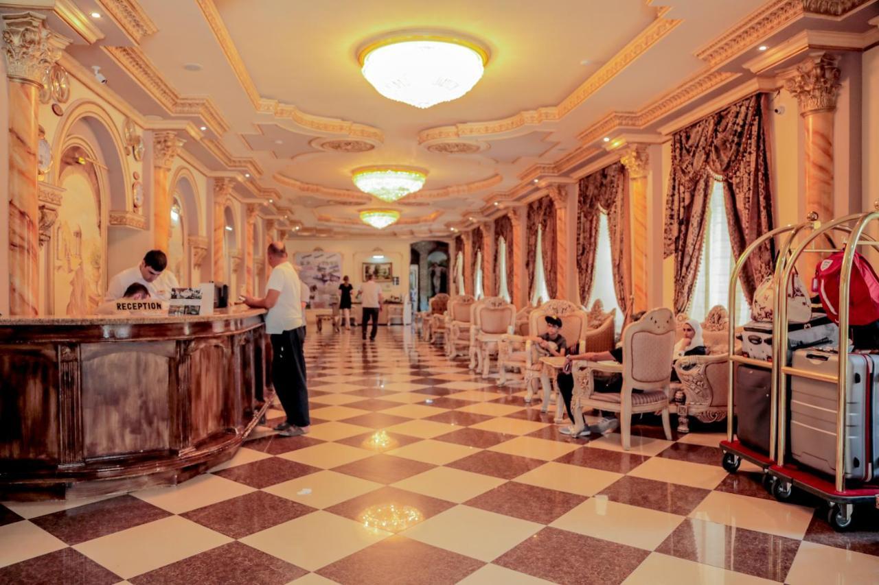 Borjomi Palace Health & Spa Center Esterno foto